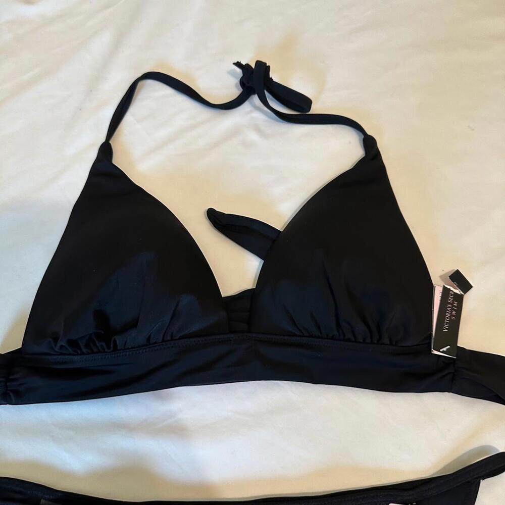 Victoria's Secret Bikini Set - Picture 2 of 3